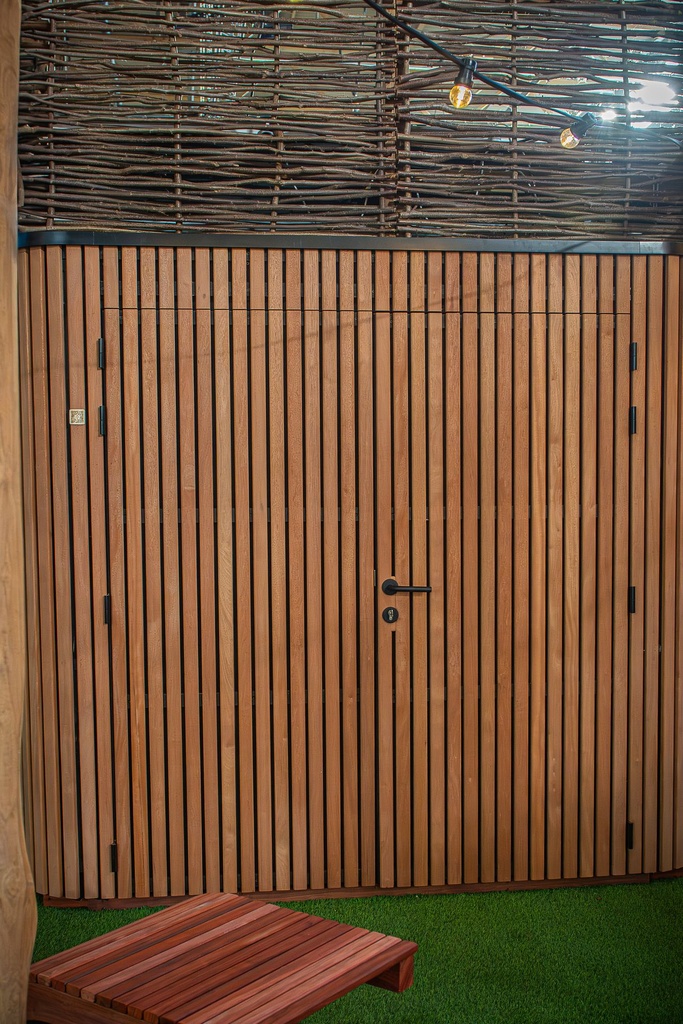 TUINBERGING LUMORA