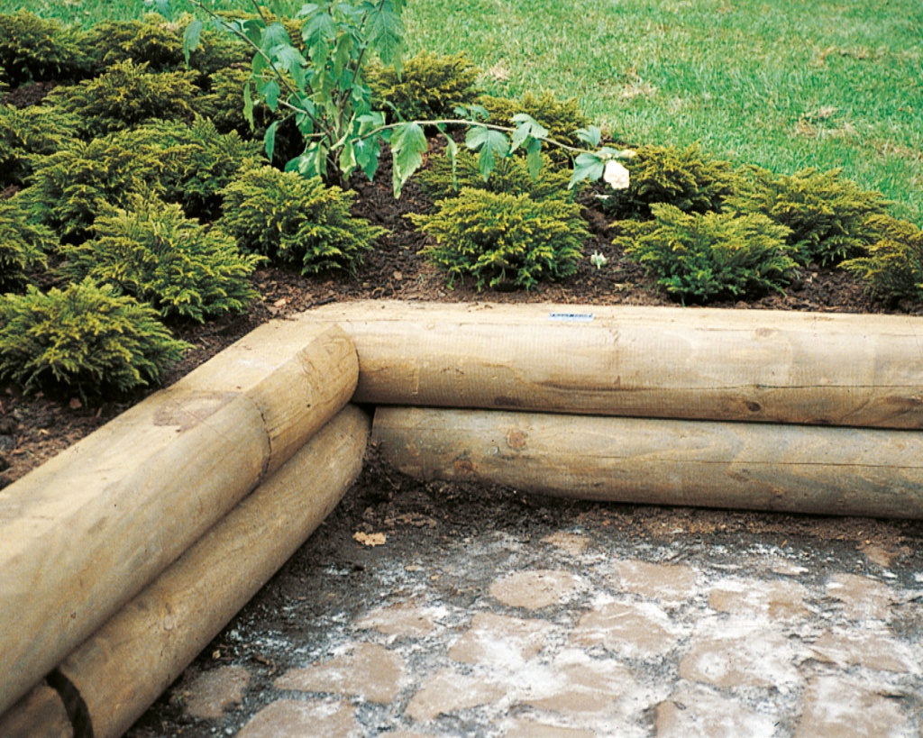 DENNENHOUTEN BIELS 250X11X14CM