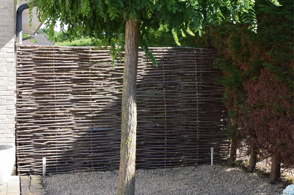 PANNEAU EN NOISETIER TRESSE 180X150CM